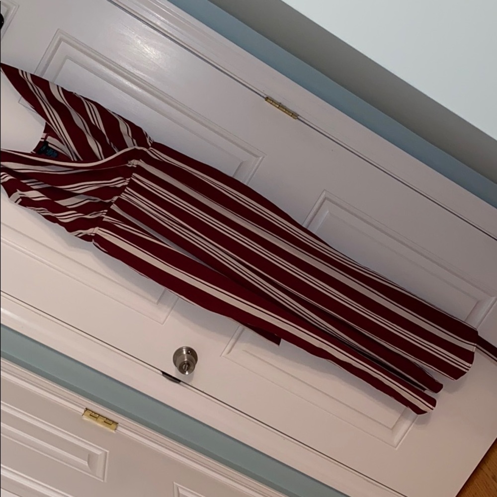RED AND WHITE STRIPED PLUS SIZE JUMP SUIT SIZE 1X